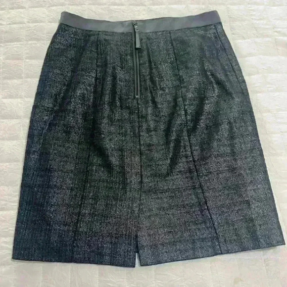 LOFT Tweed Lined Skirt with beautiful silver/grayblue with some sparkle. SZ 6 - Picture 5 of 5